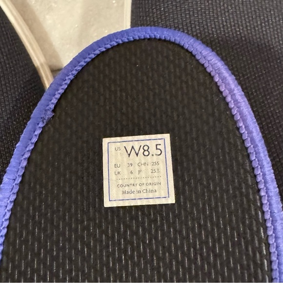 Rothy’s The Original Slip On Sneaker Black Washable Women’s Size 8.5 EUC - Picture 3 of 8